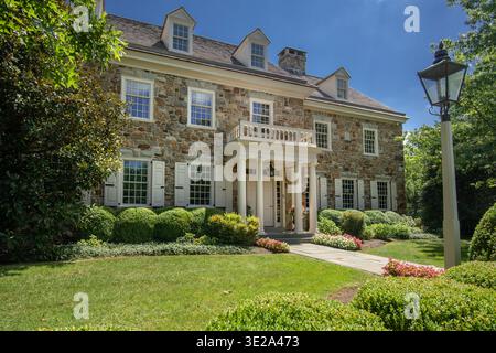 Großes, teures Haus außen, Haverford Pennsylvania, USA Stockfoto