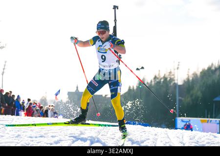 Oslo 20260319. Anna Magnusson aus Schweden im 7,5-km-Sprint der Frauen beim Biathlon-Weltmeisterschaft in Holmenkollen am Donnerstag. Foto: Heiko Junge / NTB dieser Text wird automatisch übersetzt Stockfoto
