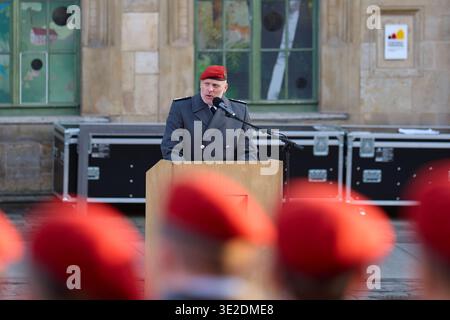 Altenburg, Deutschland – 19.03.2026: Öffentliche Eid-Zeremonie der Bundeswehr auf dem Altenburger Marktplatz Stockfoto