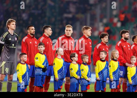 Spieler von Rakow Tschenstochau, die im Achtelfinale der UEFA Conference League zwischen den Teams von Rakow Tschenstochau und ACF Fiorentina (Ernest Kolodzi) zu sehen waren Stockfoto