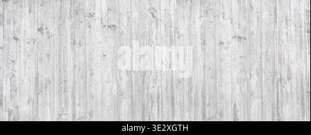 Betonwand mit sichtbarer Textur und Linien aus rauer Holzschalung Stockfoto
