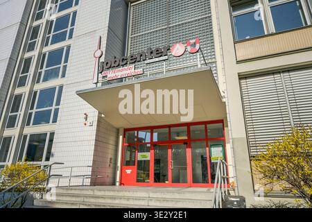 Jobcenter, Arbeitsamt, Müllerstraße, Wedding, Mitte, Berlin, Deutschland *** Jobcenter, Arbeitsamt Müllerstraße, Wedding, Mitte, Berlin, Deutschland Stockfoto