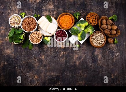Sortierung pflanzlicher veganer Proteinprodukte Stockfoto