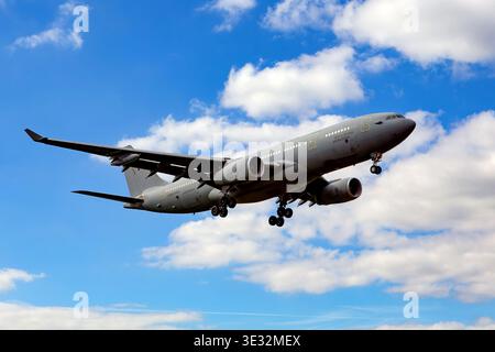 RAF Voyager landet bei RAF Brize Norton Foto von Chris Wynne Stockfoto