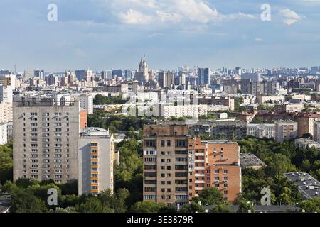 Panorama der Stadt Moskau im Sommertag Stockfoto