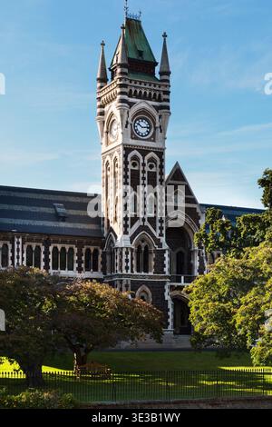 Clocktower Building an der University of Otago, Dunedin, Otago, Südinsel, Neuseeland. Stockfoto