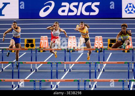 Anastasia Ntragkomirova (Griechenland), Adrianna Sulek-Schubert (Polen), Sandrina Sprengel (Deutschland), Martha Araujo (Kolumbien), die am 22. März 2026 in Torun am 3. Tag der Leichtathletik-Hallenweltmeisterschaft Kujawy Pomorze 2026 in der Kujawsko Pomorska Arena Torun (Polen) im 60-Hürdenfentathlon teilnahmen. (Foto: Marcel ter Bals/MTB-Photo/Alamy Live News) Stockfoto