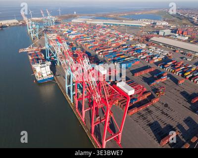 Luftbild des Seaforth Container Terminals, Hafen von Liverpool, Großbritannien. Stockfoto