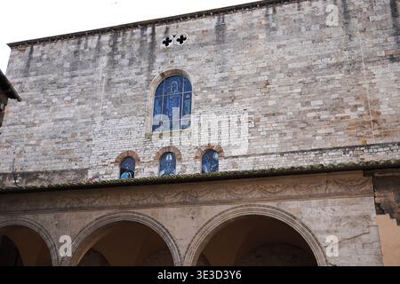 Kathedrale Saint Juvenal in Narni. Umbrien, Mittelitalien. Die antike Stadt Narni in der Provinz Terni. Urlaub in Italien. Antike italienische Stadt. Stockfoto