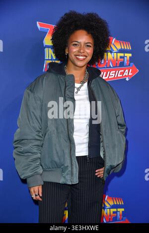 Aminata Belli bei der Deutschlandpremiere von Zurück in die Zukunft das Musical im Stage Operettenhaus in Hamburg am 22.03.2026 *** Aminata Belli bei der deutschen Premiere von Back to the Future the Musical im Stage Operettenhaus in Hamburg am 22 03 2026 Stockfoto