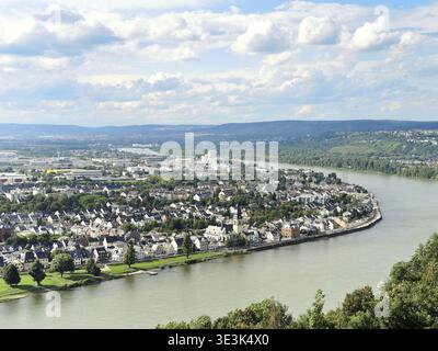 Blick auf die Stadt Koblenz am Zusammenfluss von Mosel und Rhein, Deutschland Stockfoto