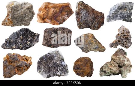 Makrofoto des natürlichen Felsens aus 12 Stück Mineralstein, vor weißem Hintergrund Stockfoto