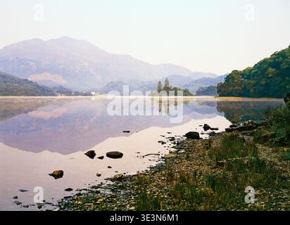 Loch Katrine in Loch Lomond und Trossachs National Park in der zentralen Region von Schottland, Vereinigtes Königreich Stockfoto