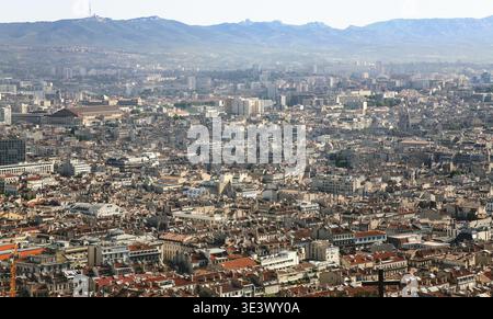 Ausflug in die Provence, Frankreich Panoramablick auf die Stadt Marseille Stockfoto