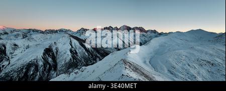 Bergkette, Alpen, Gipfel, Landschaft, Wildnis, Natur. Stockfoto