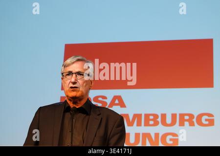 Bernd Riexinger, Vorsitzender der Rosa-Luxemburg-Stiftung, begrüßt zur Veranstaltung anlässlich des 90. Geburtstags des deutschen marxistischen Philosophen Wolfgang Fritz Haug am 23.6.2026 in der Rosa Luxemburg-Stiftung, Berlin *** Bernd Riexinger, Vorsitzender der Rosa Luxemburg Stiftung, begrüßt anlässlich der Veranstaltung zum 90. Geburtstag des deutschen marxistischen Philosophen Wolfgang Fritz Haug am 23 6 2026 in der Rosa Luxemburg Stiftung, Berlin Stockfoto