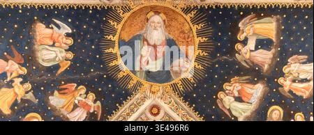 MAILAND, ITALIEN – 22. JUNI 2025: Freskendetail Gottes aus der Kirche San Maurizio al Monastero Maggiore, die wegen ihrer reichen Einrichtung als Sixtinische Kapelle bekannt ist Stockfoto