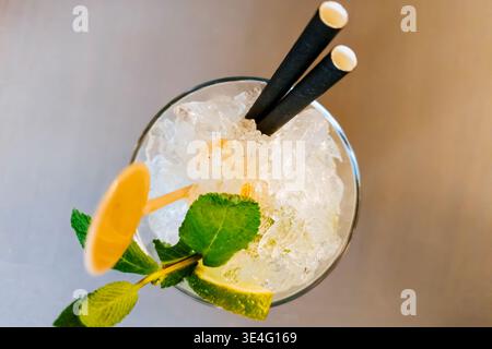 Mojito-Cocktail. Draufsicht. Stockfoto