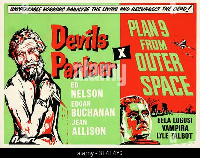 Dieses Vintage-Filmplakat aus dem Jahr 1961 wirbt für eine doppelte Funktion von „The Devil's Partner“ und „Plan 9 from Outer Space“. Das lebhafte, scharfe Design fängt die Horror- und Science-fiction-Themen ein und zeigt prominente Abspann für Schauspieler wie Bela Lugosi und Vampira. Stockfoto