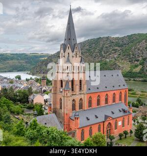 Liebfrauenkirche Oberwesel und Rheintal Blick aus erhöhter Perspektive Stockfoto