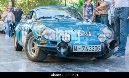 San Sebastian, Spanien, 22. Oktober 2022: Alpine A108 Berlinette (1958–1965) Stockfoto