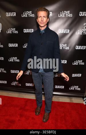 Los Angeles CA März 31: Josh Meyers bei der Premiere von A Love Like This am 31. März 2026 im UTA Theatre Credit: AdMedia/MediaPunch Stockfoto