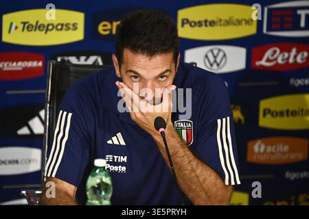 Foto Massimo Paolone/LaPresse 4 Settembre 2023 - Firenze, Italia - Sport, calcio - Raduno Nazionale Italiana Calcio - Conferenza stampa Capo Delegazione Gianluigi Buffon - Centro Tecnico Coverciano. Nella Foto: Gianluigi Buffon 4. September 2023 Florenz, Italien - Sport, calcio - italienischer Nationalfußball - Pressekonferenz des Delegationsleiters Gianluigi Buffon - Technisches Zentrum von Coverciano. Auf dem Bild: Gianluigi Buffon Stockfoto