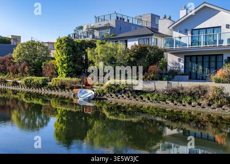 Häuser am Canal Front in Venice Beach, Los Angeles, Kalifornien Stockfoto