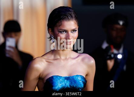 New York, Usa. April 2026. Zendaya kommt auf dem roten Teppich bei der Premiere von „The Drama“ auf dem Regal Union Square am Donnerstag, den 2. April 2026 in New York City an. Foto: John Angelillo/UPI Credit: UPI/Alamy Live News Stockfoto
