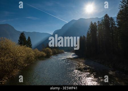 Friedliche Naturlandschaft in Österreich, ideal für Reisen, Tourismus und Outdoor-Konzepte. Stockfoto