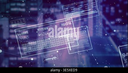 Anzeige leuchtender Tastatur zentriert mit UI-Bedienfeldern, numerischen Anzeigen und Knoten über Stadtlichtern Stockfoto