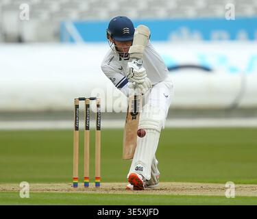 London, Großbritannien. April 2026. LONDON, ENGLAND – 3. APRIL: Sam Robson aus Middlesex schlägt während des Rothesay County Championship-Spiels zwischen Middlesex und Gloucestershire am Lord's Cricket Ground am 3. April 2026 in London. Quelle: SPP Sport Pressefoto. /Alamy Live News Stockfoto