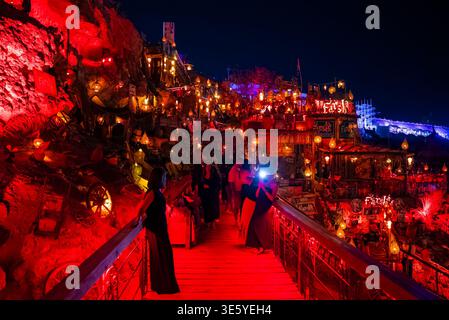 Farsha Mountain Lounge Nachtbrücke und Terrassen in Sharm El Sheikh Stockfoto