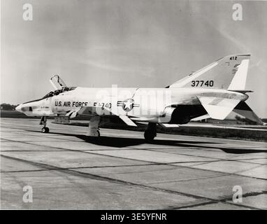 Flugzeug McDonnell Douglas RF-4C Phantom II - redaktionelles Dokument, Fotograf unbekannt Stockfoto