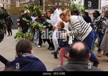 London, UK . April 2026. Quelle: Desislava Lizova/Alamy Live News Stockfoto