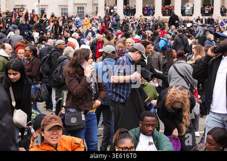 London, UK . April 2026. Quelle: Desislava Lizova/Alamy Live News Stockfoto