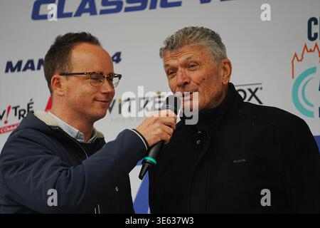 Bernard Thevenet während des Adélie de Vitré 2026, UCI Europe Tour Cycling Race, Vitré - Vitré (174,2 km) in Vitré, Frankreich - Foto Laurent Lairys Stockfoto
