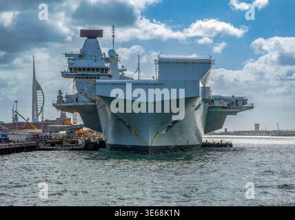 HMS Prince of Wales Portsmouth Stockfoto