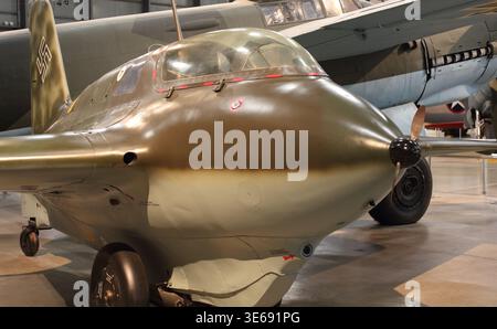 Messerschmitt Me 163B „Komet“-Raketenabfanggerät aus dem Zweiten Weltkrieg im National Museum der United States Air Force in Dayton, Ohio. Stockfoto