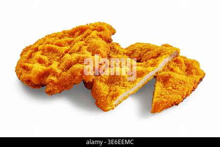 Zwei knusprige, frittierte Schweineschnitzel mit goldener Brotkrumenbeschichtung sind auf weißem Hintergrund, Nahaufnahme, nicht künstlich erzeugt Stockfoto