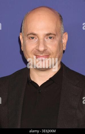 Michael Ellenberg bei der Premiere der Peacock-Serie The Miniature ...