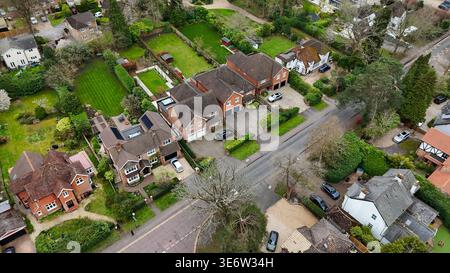 Luftaufnahme von Wohnhäusern in Crowthorne, Berkshire Stockfoto