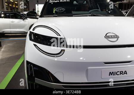 Zürich, Schweiz, 10. Oktober 2025. Nahaufnahme des neuen elektrischen Nissan Micra Concept von vorne Stockfoto