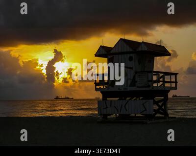 Sonnenaufgang am Maimi Beach Stockfoto