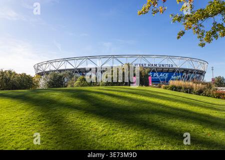 Queen Elizabeth Olympic Park mit dem Londoner Stadion. London, Vereinigtes Königreich, 15. Oktober 2023 Stockfoto