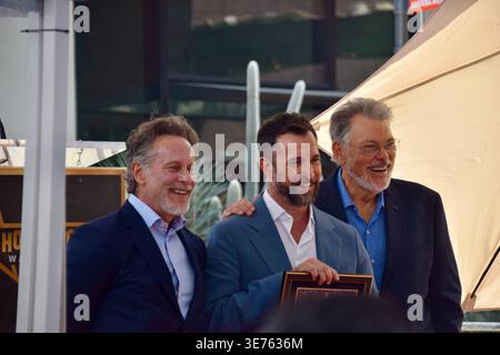 Steven Weber, Noah Wyle und Jonathan Frakes nehmen an der Hollywood Walk of Fame Zeremonie in Los Angeles, Kalifornien, teil. Stockfoto