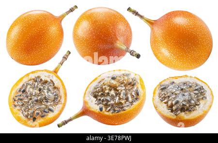 Gelbe süße granadilla-Früchte (Passiflora ligularis) und Hälften von granadilla mit Fruchtfleisch isoliert auf weißem Hintergrund mit Schnittpfad. Stockfoto