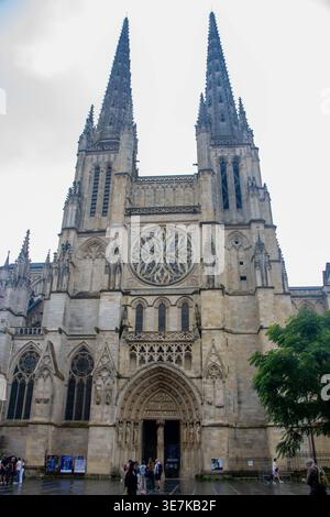 In Bordeaux, am 08., 30, 2025 Cathédrale-Primatiale Saint-André, Kathedrale Saint Andrew Stockfoto