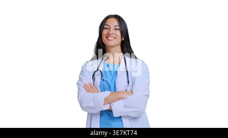 Ärztin lächelt mit überkreuzten Armen auf transparentem Hintergrund Stockfoto