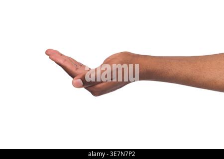 Hand des Schwarzen Mannes, der leere Handfläche vor weißem Hintergrund im Studio hält Stockfoto